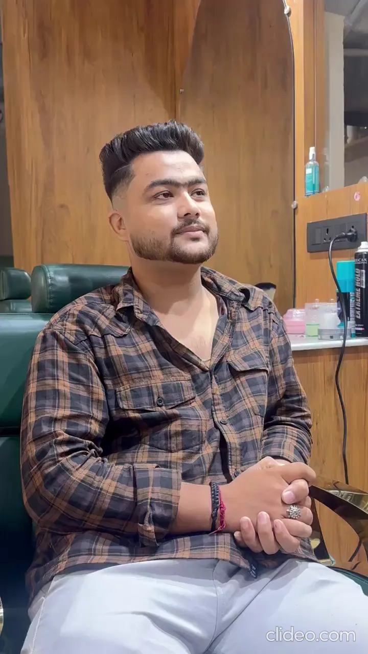 A client filmed at Salon By Babita, Haldwani, speaking about their visit — reference T-019